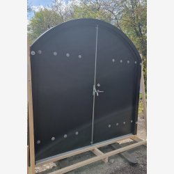 Garageport, 2-sidehngte drblade, isoleret. Til omg. lev. TILBUD SPAR 50%  Denne er Solgt.