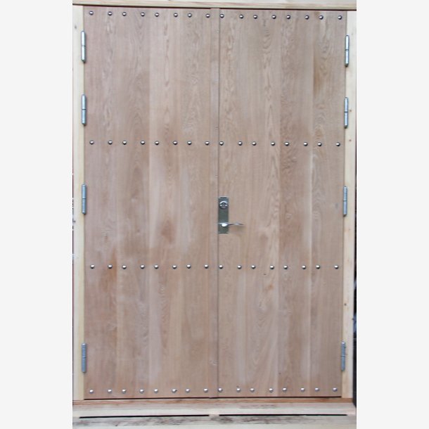  Dobbelte Facade Dre i massiv Eg. Fremstilles p ml.