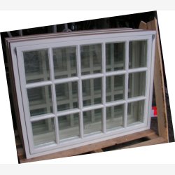 Tophngte kittede vinduer med koblede rammer. 114,0 x 88,0 cm ( B x H )